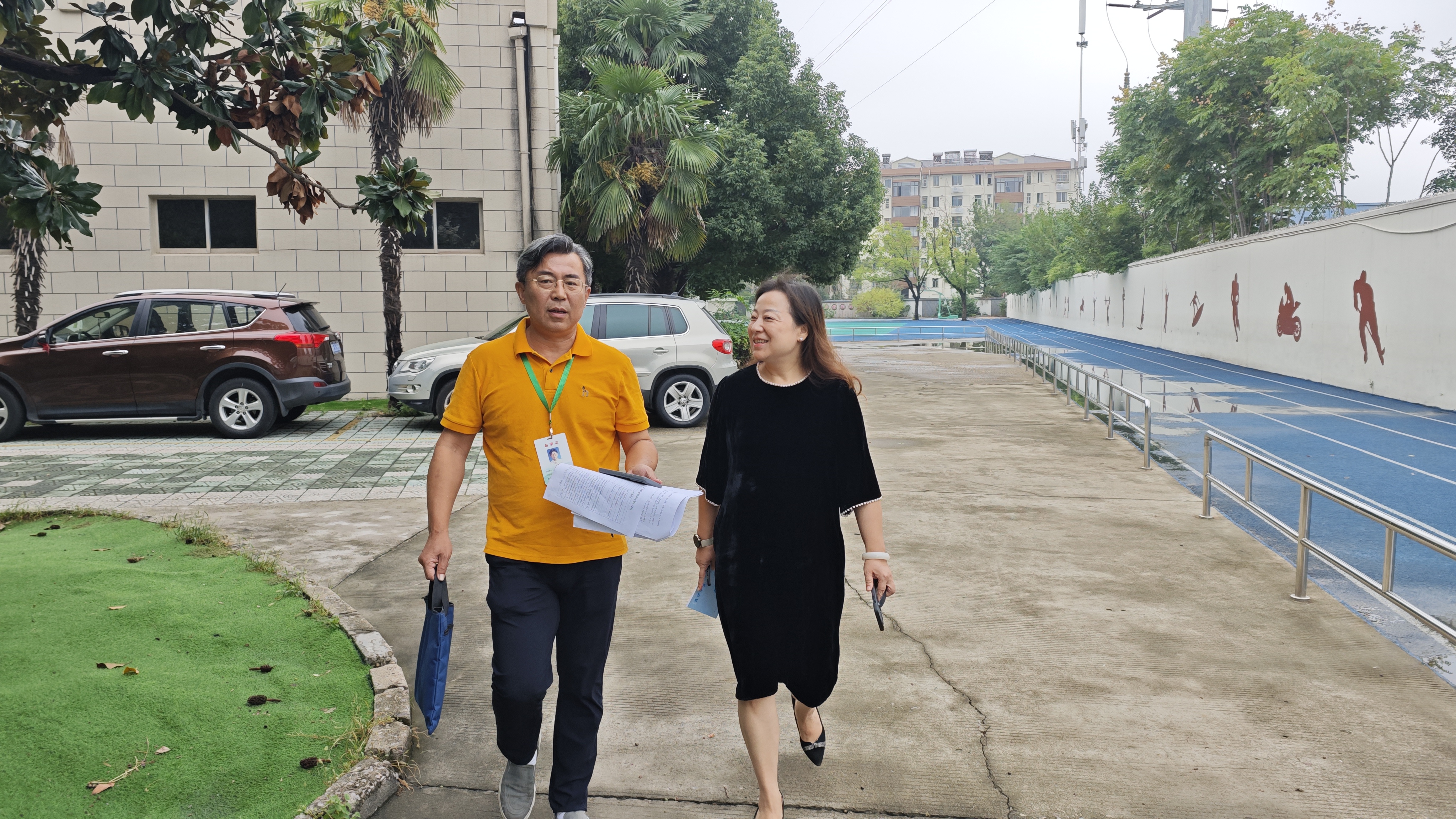 图片二.jpg 图片二.jpg